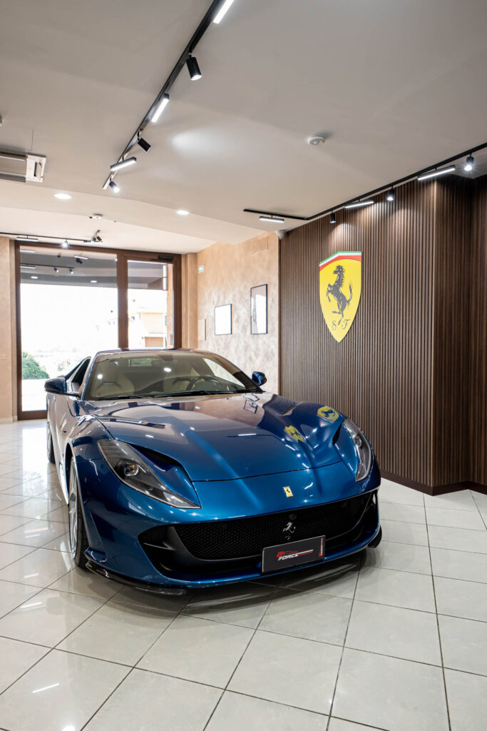 812 Superfast